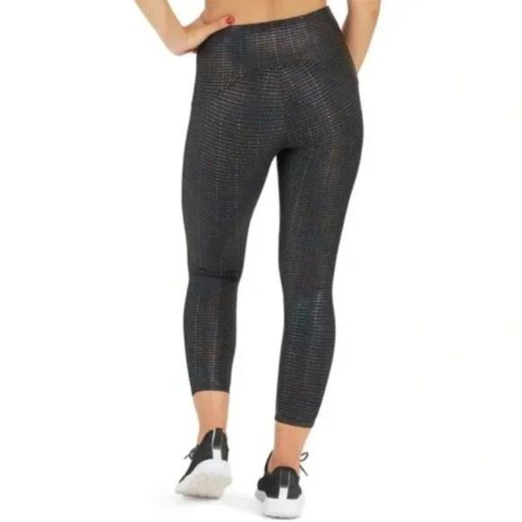 Spanx Metallic Dot Print Active Leggings SIZE M Black Rainbow Yoga Pant 50208R - Picture 10 of 11